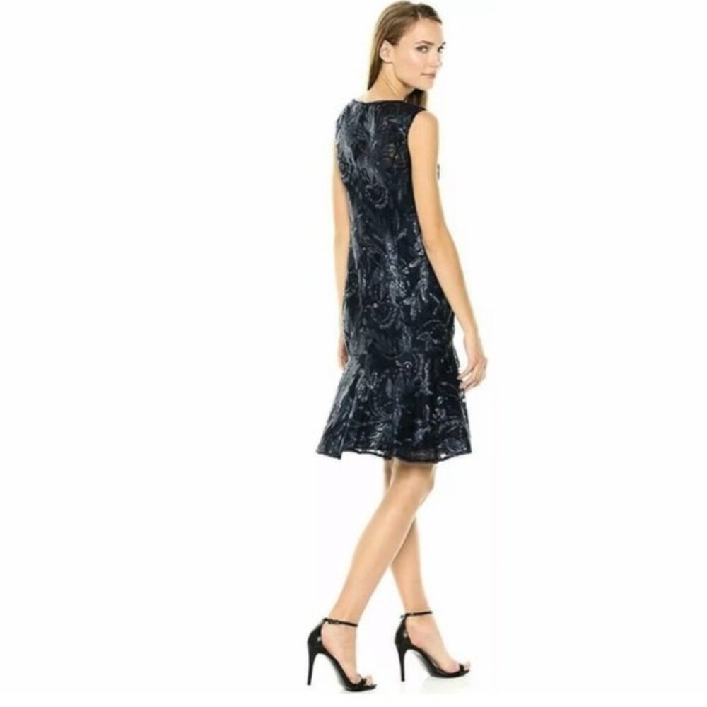 Adrianna Papell Sequined Lace Trumpet Dress Size 8 - Picture 4 of 7